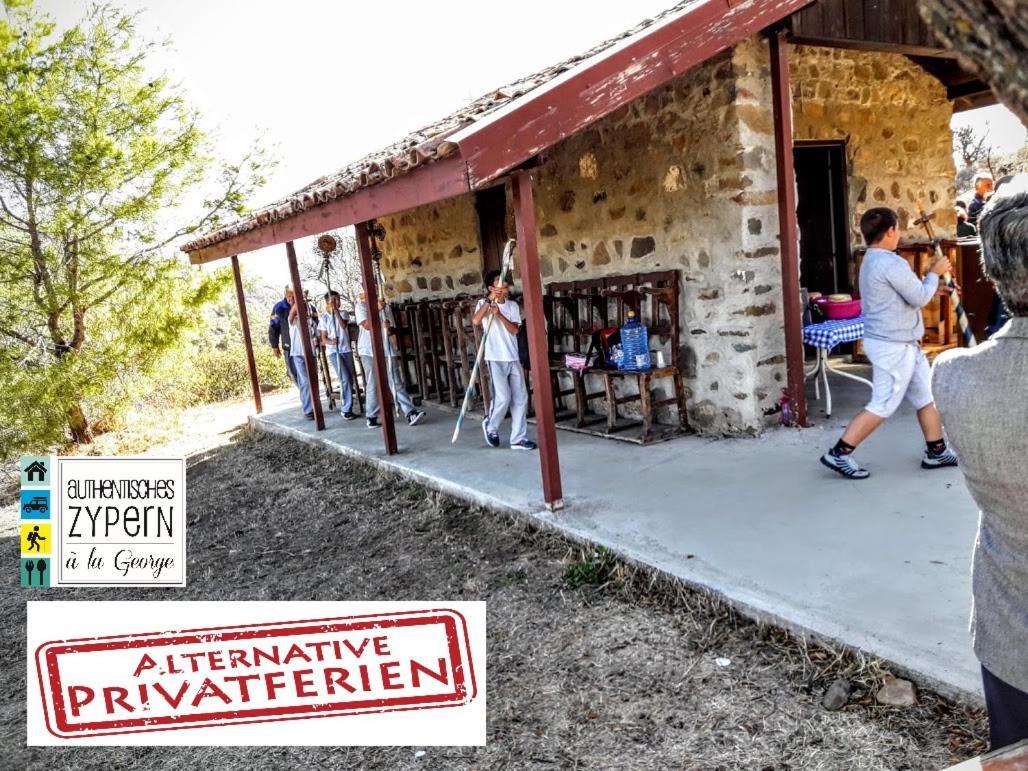 Isminis Petroktisto Holidays Stonehouse Palechori Bagian luar foto